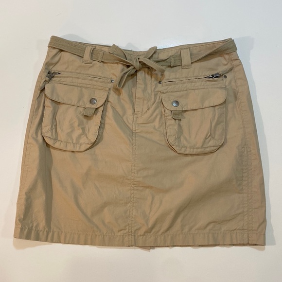 Tommy Hilfiger skirt - Picture 3 of 7